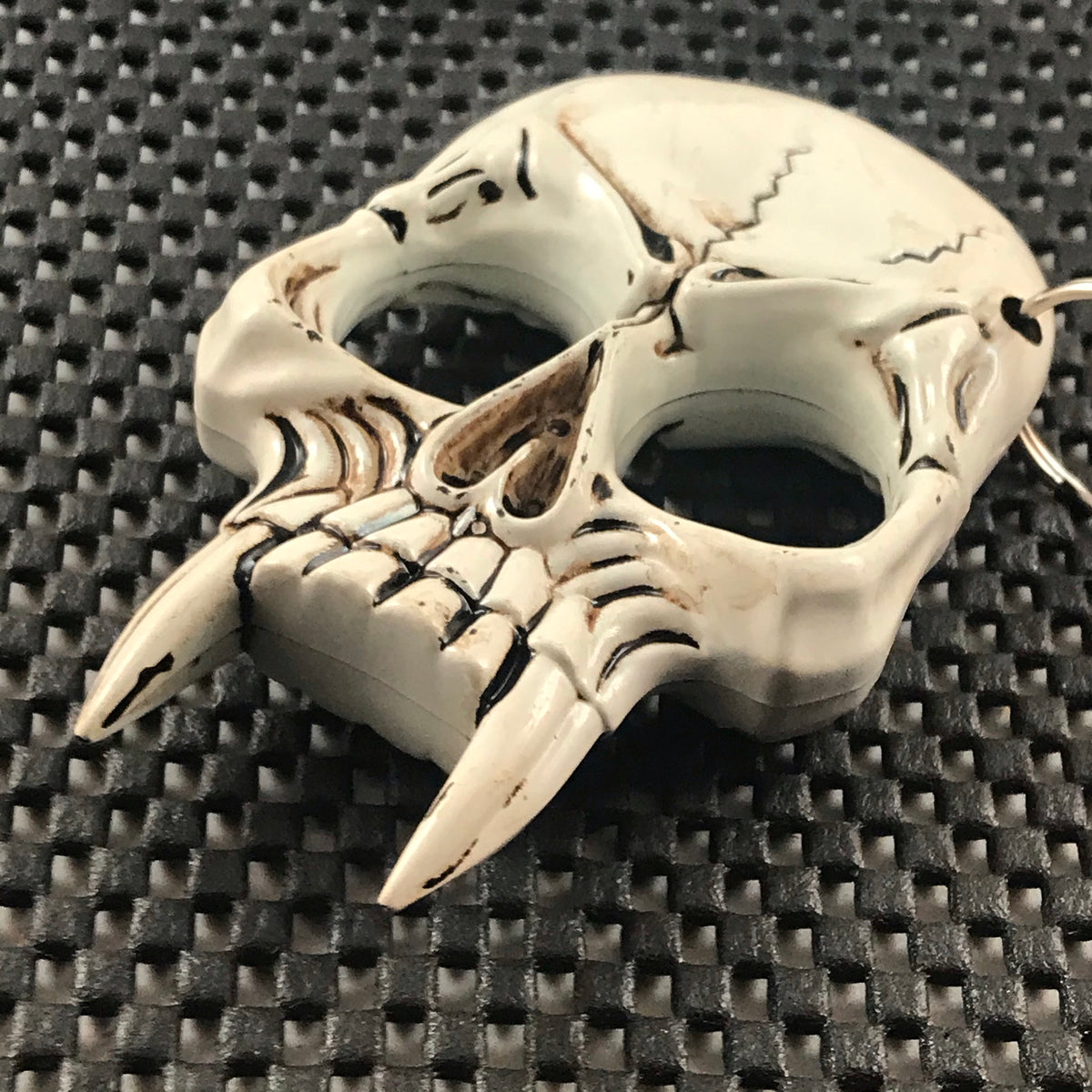 Brass Knuckles Sharp Cat Keychain Shar-Key Self-Defense Keychain