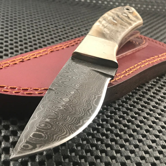 Handmade Damascus Steel Hunting Knife – Smoky Blades