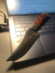 10" Custom Damascus Steel Hunting Knife w/ WOODEN Handle